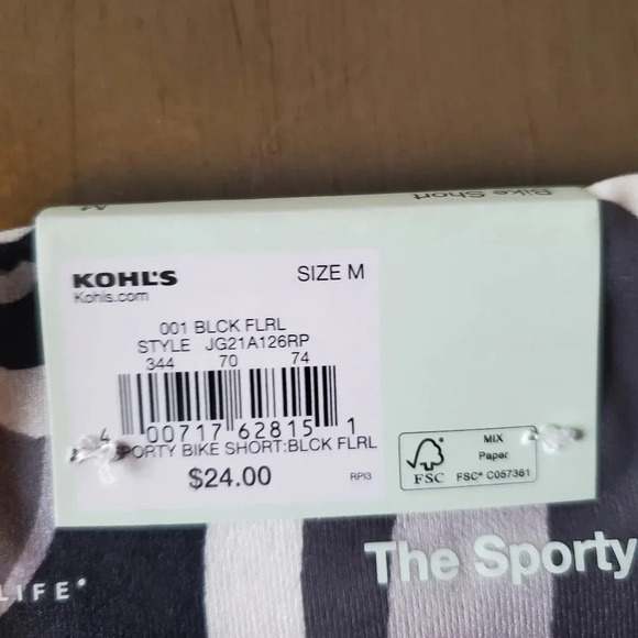 SO | Junior's Crossover Biker Shorts in Black Floral sz L - Picture 8 of 10